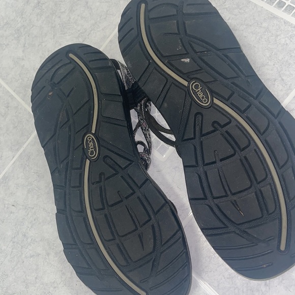 CHACO - Picture 5 of 7